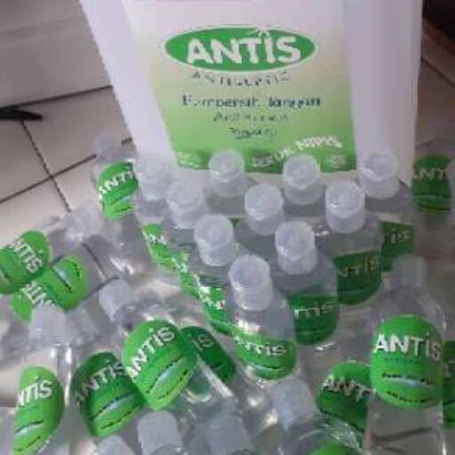 a bottle of water that has been filled with water.