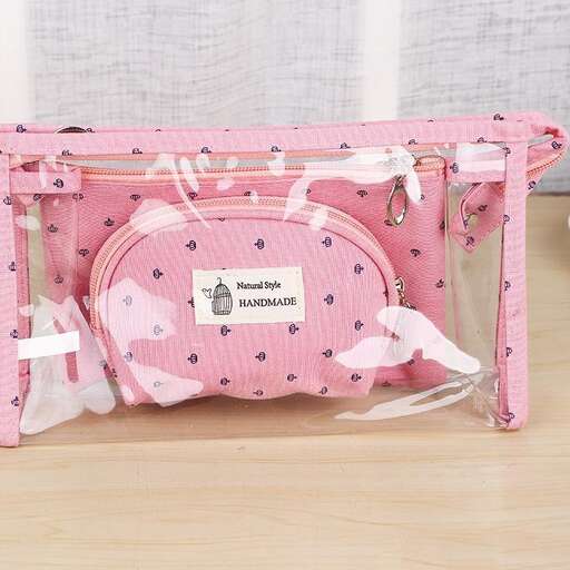 a bag that i made for my daughter.