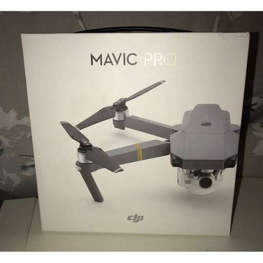 a picture of a box of a camera.