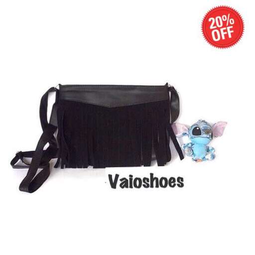 black bag with a zipper