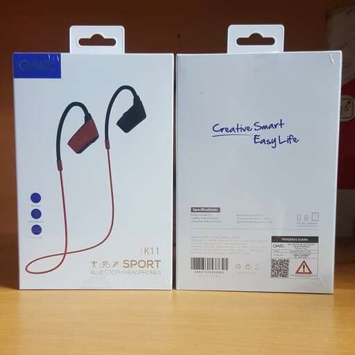 a pair of earphones are sitting on a table.