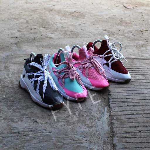 i'm not sure what these shoes are, but i'm not sure if they are cute.