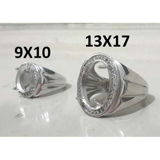 a pair of 18k white gold and diamond ring