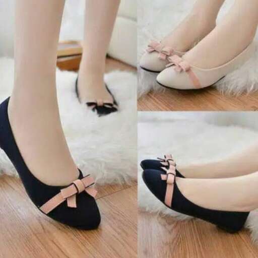 i'm not sure what these shoes are but they are cute.