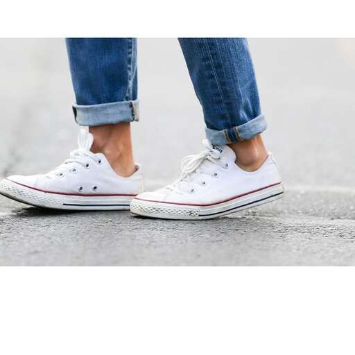 i'm not sure if i'm wearing these shoes.