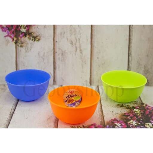 a set of bowls with a lid and a lid.