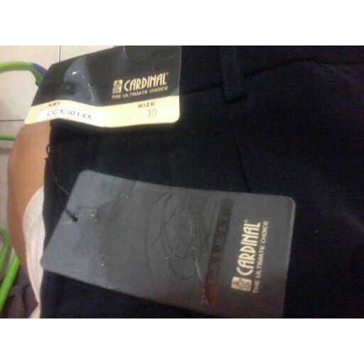 the back of the apron is black.