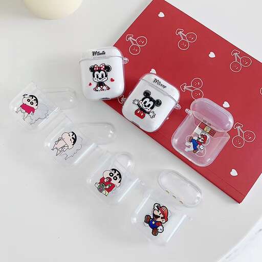 hello kitty set in cute little cups