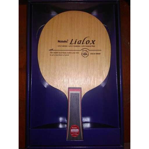 the wooden frame is made of wood.
