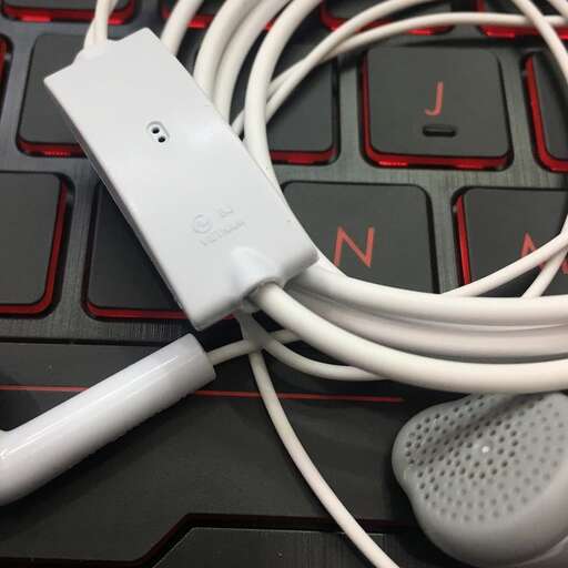 the battery is connected to the device.