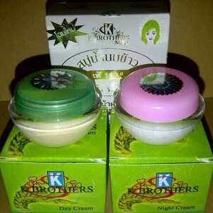 i bought these in a box at a flea market in amsterdam.