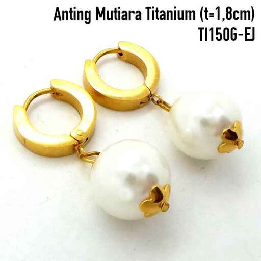gold plated earrings with a pearl