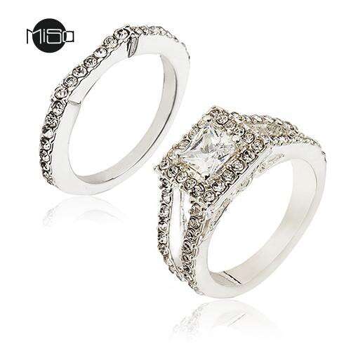 this is a very simple engagement ring that i made for my husband.