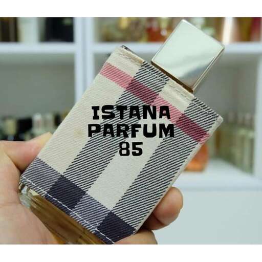 a small box with a lid and a cover.