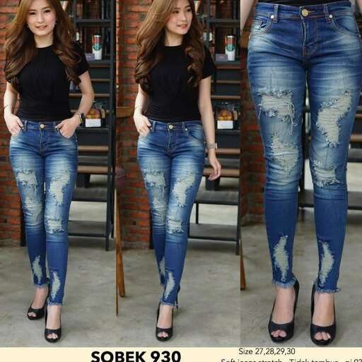 jeans with a black top