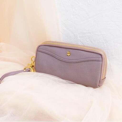 the bag is a soft, soft and soft, with a soft, soft lining.