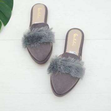 these sandals are made from recycled leather and have a little bit of fun.