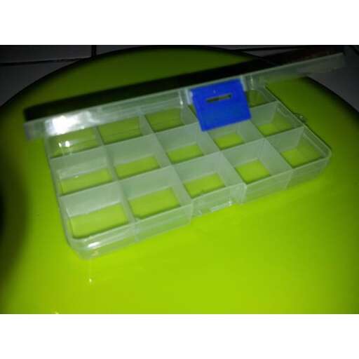 the plastic lid is in a plastic case.