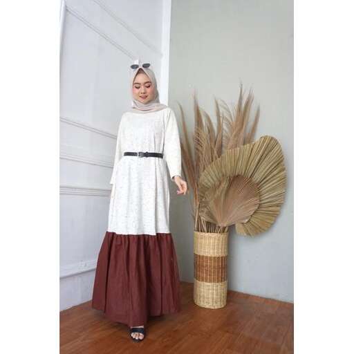 a costume for a woman.
