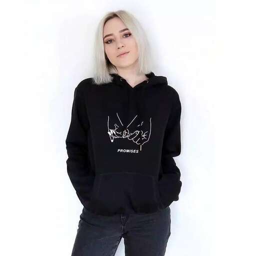 i'm in love with this hoodie!