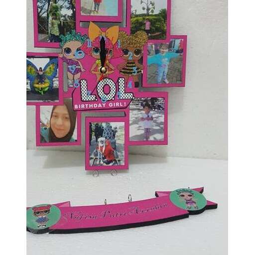 the wall of the art gallery