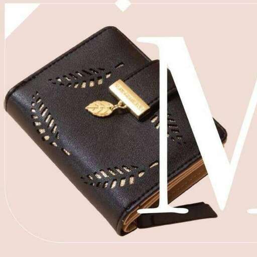 this is a leather wallet with a gold clasp.