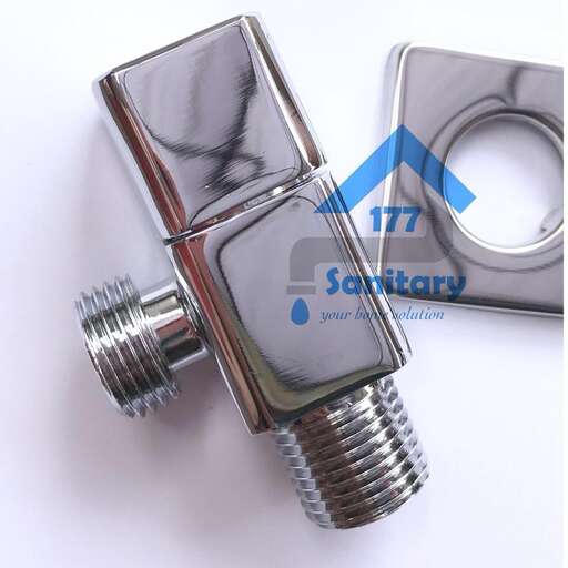 a small metal tool for the back of the car