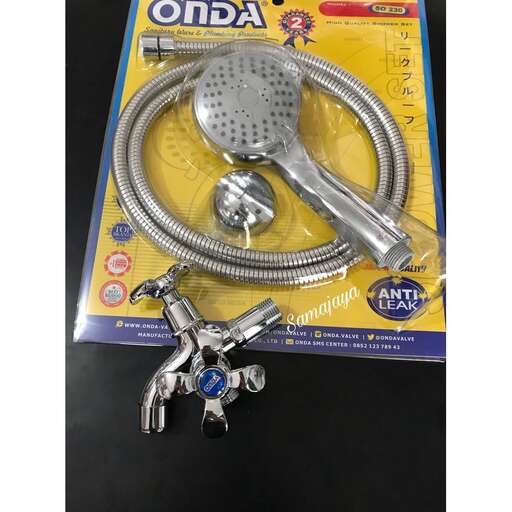 a set of keys and a keychain