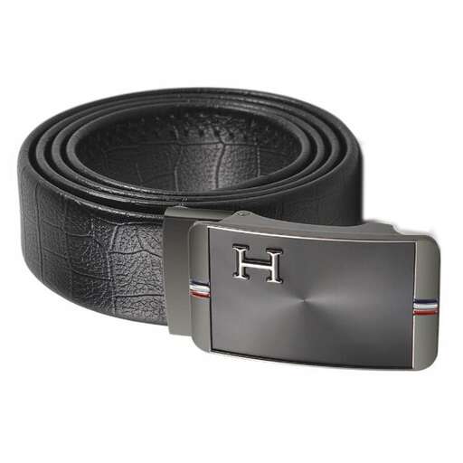 belt in black leather with a silver buckle