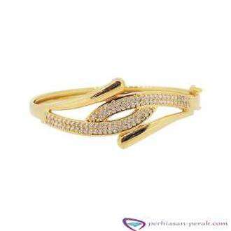 a ring with a diamond