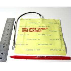 a bag with a ruler and a ruler