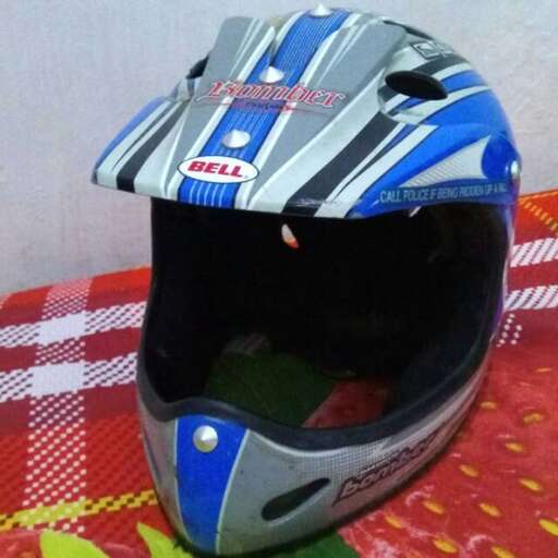 the helmet of the driver
