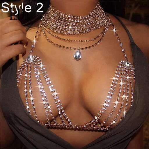 necklace with a necklace made of silver beads