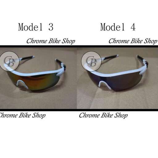 a set of goggles with a lens.