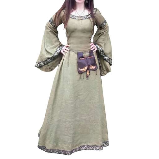 a beautiful green dress with a matching clutch and a matching clutch.
