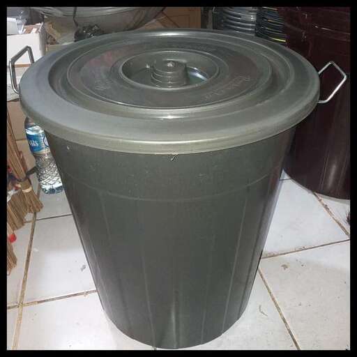 the lid is made from recycled plastic.