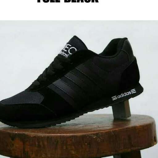 a pair of men's shoes