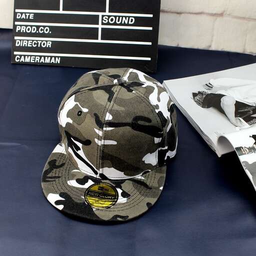 a hat that is sitting on a table.