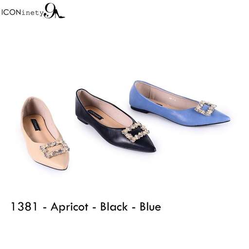 navy blue leather slip - on shoes in black