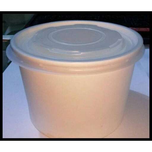 a plastic container with a lid on top of it.