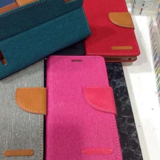 the back of the wallet