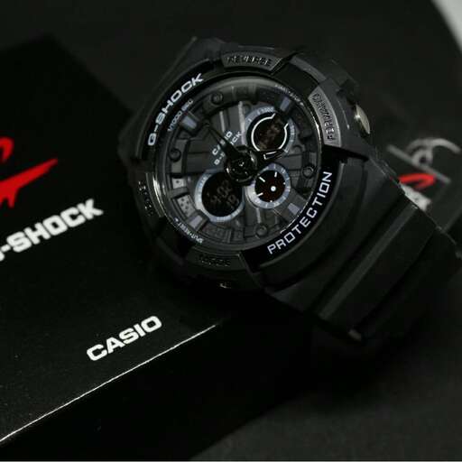 the watch is available in black and white.