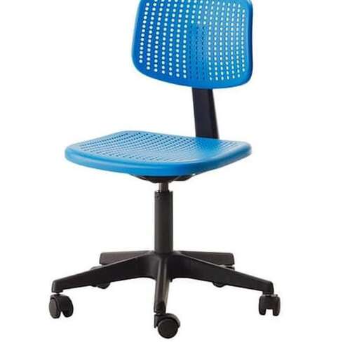 i'm not sure what this chair is but it's really cute.