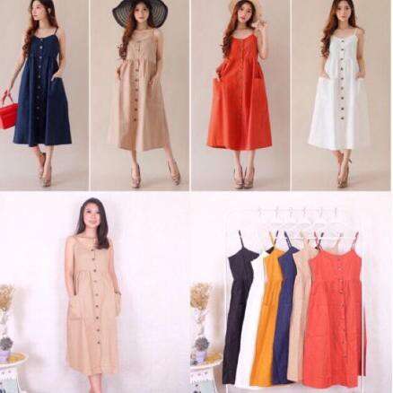 i love the dress and the hat.