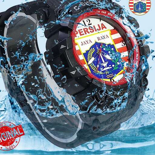 the helmet of the football player