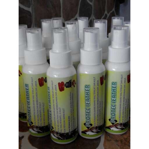 all products are handmade in the packaging.