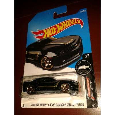 a box of my new car in the new shop.