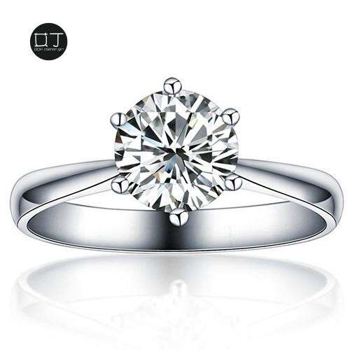 this is a beautiful ring that i designed for my husband.