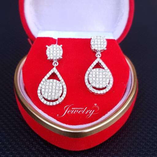 earrings in red and gold with diamonds