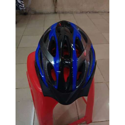 the helmet of the team